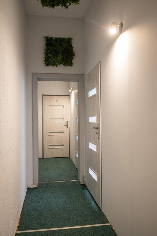 ורוצלב Kosciuszki Street Hostel מראה חיצוני תמונה